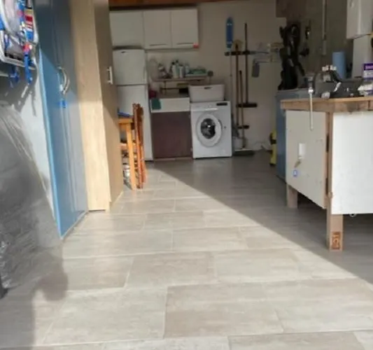 Maison A Sur * לה-טראנש-סור-מר