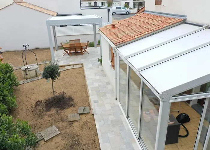 Maison A Sur בית נופש לה-טראנש-סור-מר