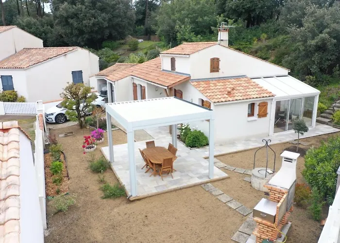 Maison A Sur בית נופש לה-טראנש-סור-מר